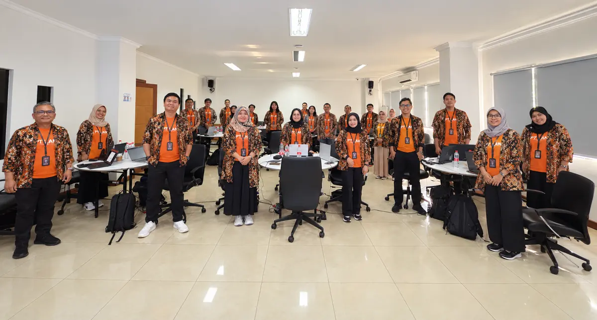 Tim Markas Walet di ruang pelatihan